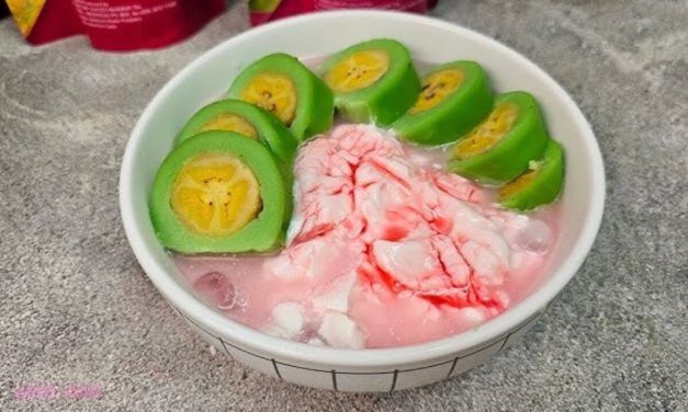 Es Pisang Ijo Makassar: Dessert Tradisional Relevan Bagi Gen Z