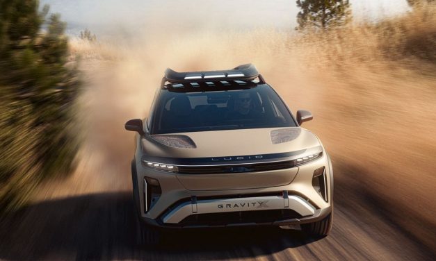 Lucid Gravity Resmi Menantang Tesla Model X Di 700 KM