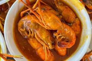 Gulai Belacan Riau: Udang Segar Dengan Kuah Santan Dan Terasi