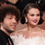 Selena Gomez Ungkap Soal Hubungannya Dengan Benny Blanco