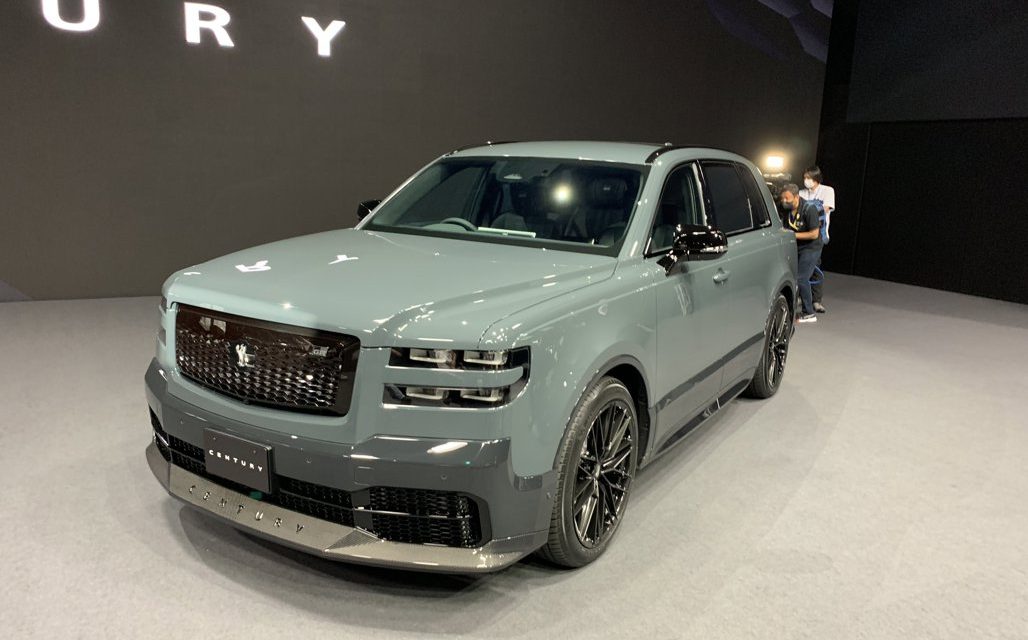Spesifikasi Toyota Century SUV Atap Terbuka Yang Rilis Terbatas