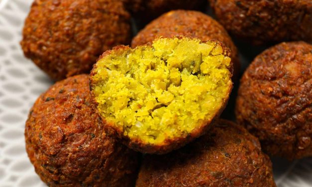 Falafel Timur Tengah: Bola Kacang Arab Dan Rempah Herba
