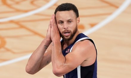 Stephen Curry Menggila, AS Sabet Emas Usai Tekuk Prancis
