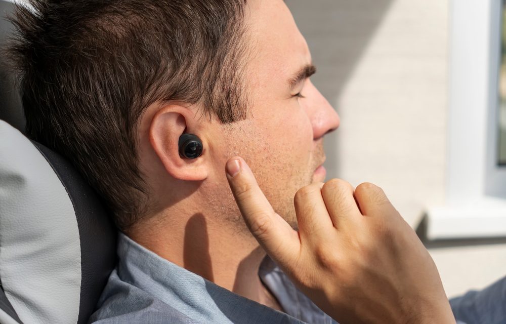 Bahaya Earbud Fatigue: Aturan Aman Gunakan Headphone In-Ear