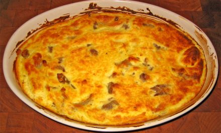 Sensasi Tavë Kosi, Perpaduan Domba Dan Custard Yogurt Albania