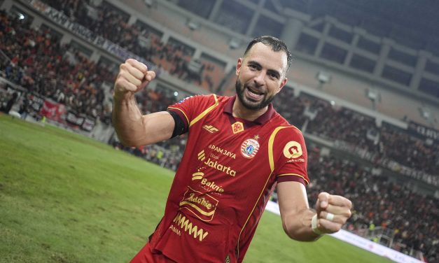 Jordi Amat Jadi Komando Utama Lini Belakang Persija Jakarta