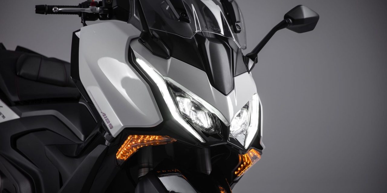 Kymco AK 570 Premium Bawa Suspensi Dan Navigasi Noodoe